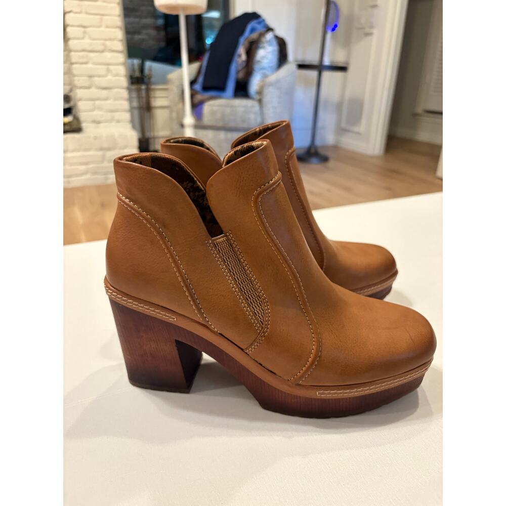 New! Kork-ease Robin Clog Bootie Tan Brown size 8 - Picture 5 of 9